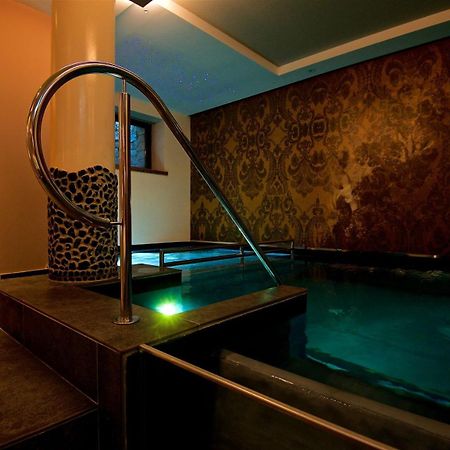 Albergo Caffe Centrale Медзокорона Экстерьер фото