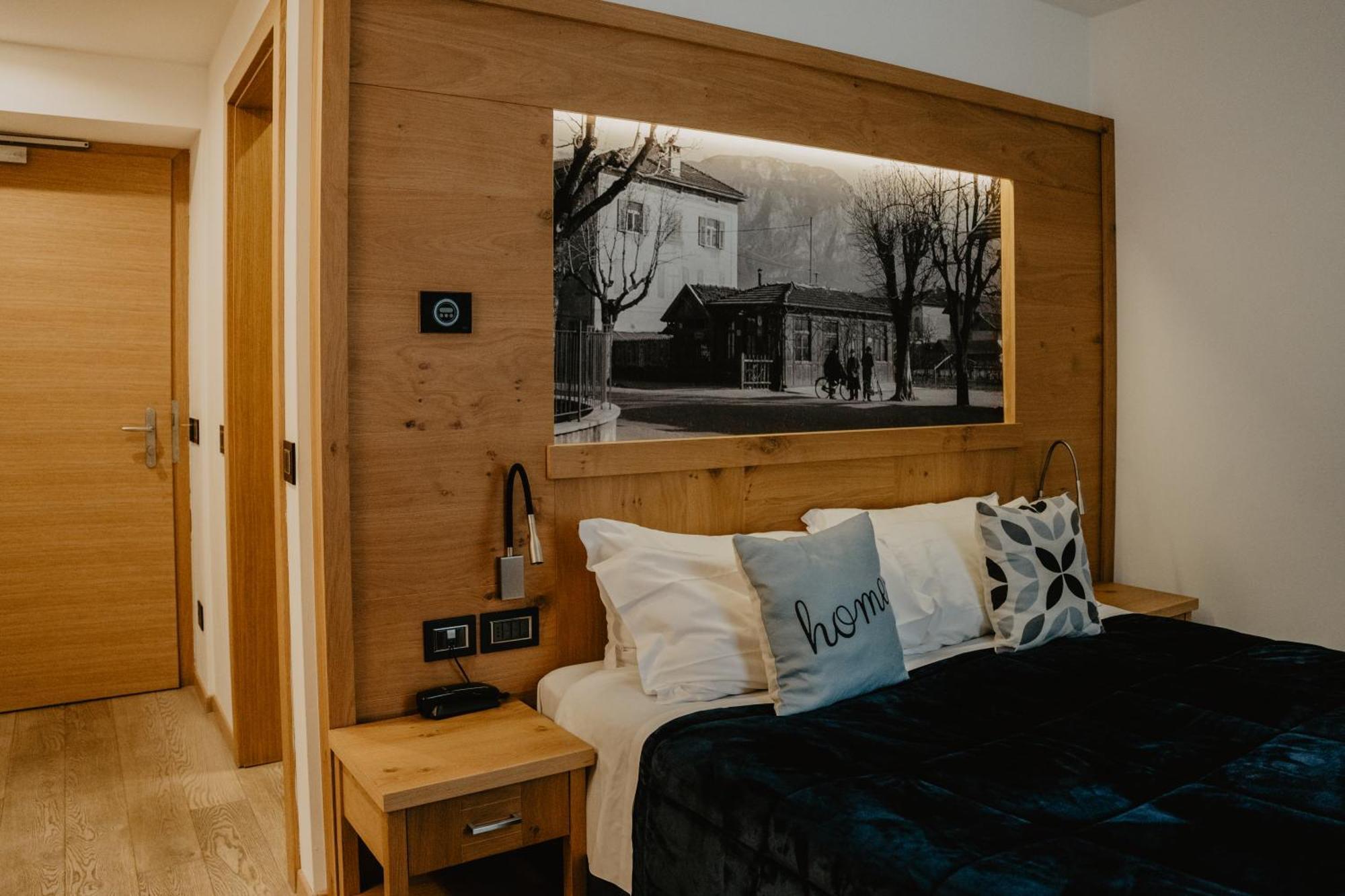 Albergo Caffe Centrale Медзокорона Экстерьер фото